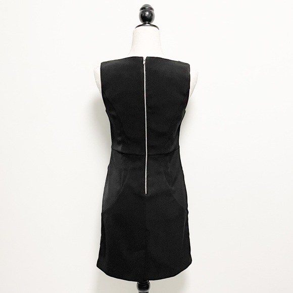 Theme Black Sleeveless Sequin Copper Gold Embroidered Pockets - Picture 3 of 6